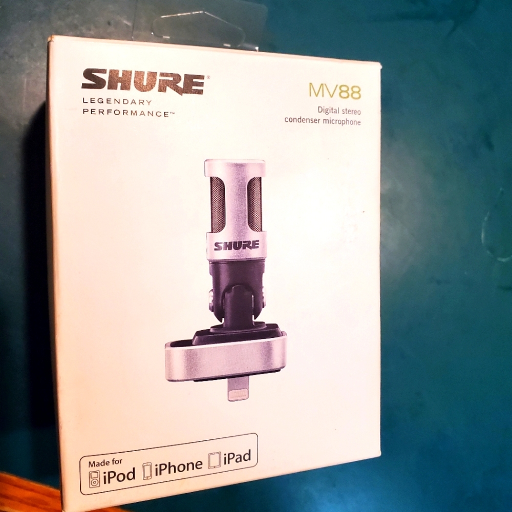 Shure Portable Microphone 🎤